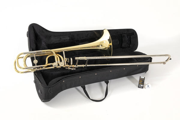 Trombón Bajo BACH TB502-0