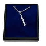 Silberne Klarinettenkette
